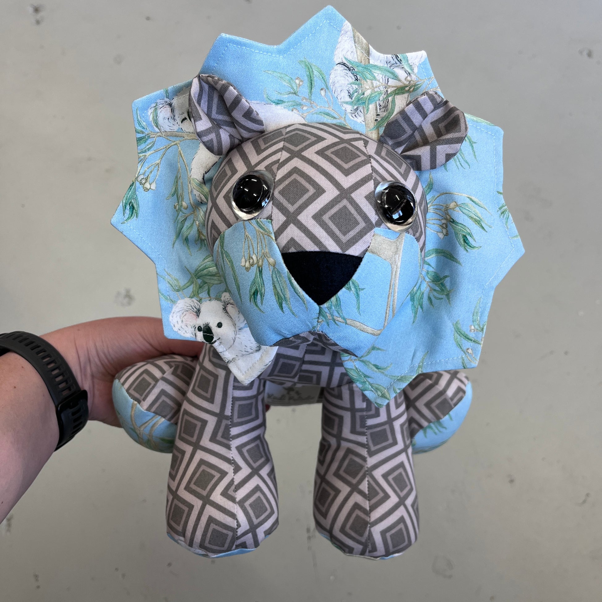 Handmade Soft Toy Lion (L1)